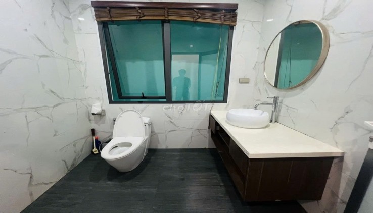 Cho thuê nhà ngõ ô tô làm VP, KD online, ở GĐ phố Trường Chinh, 4 tầng, 80m2, 4N, 3 WC, Full nội thất
